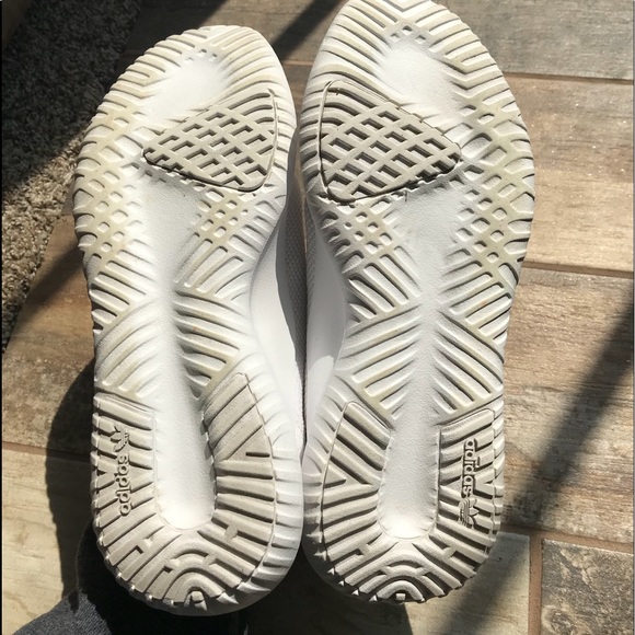FOR SALE ADIDAS TUBULAR SHADOWS - Picture 3 of 8